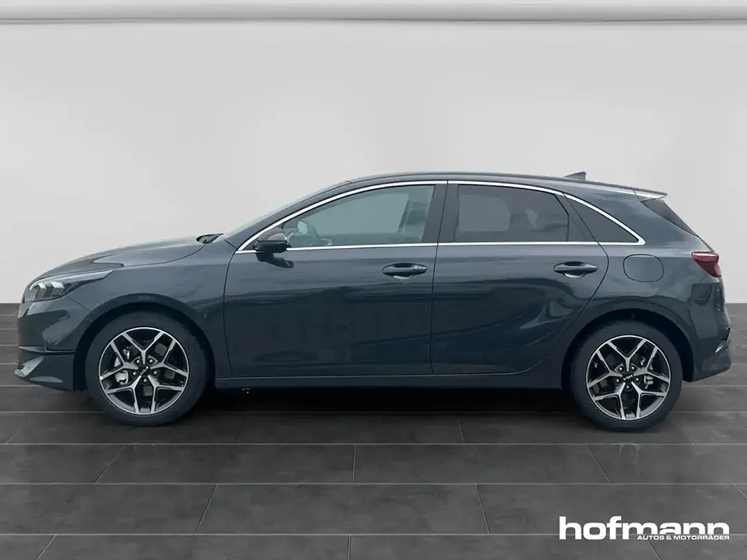 Kia Ceed / cee'd - Thumbnail 2