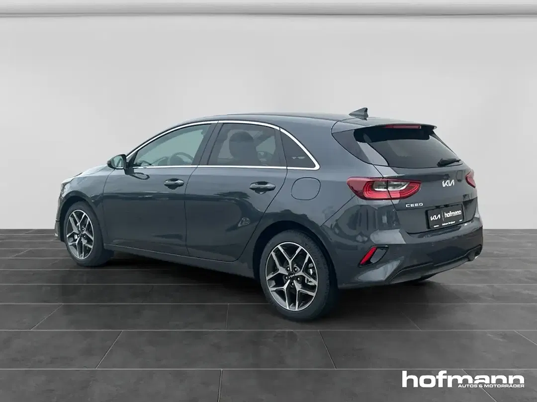 Kia Ceed / cee'd - Thumbnail 3