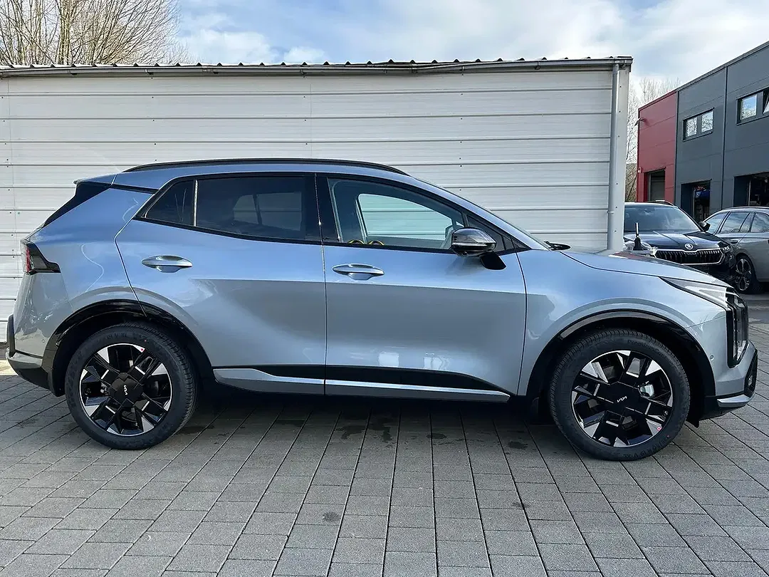 Kia Sportage - Thumbnail 2