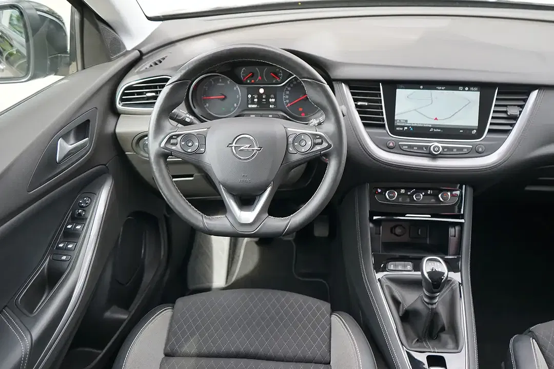 Opel Grandland - Thumbnail 10