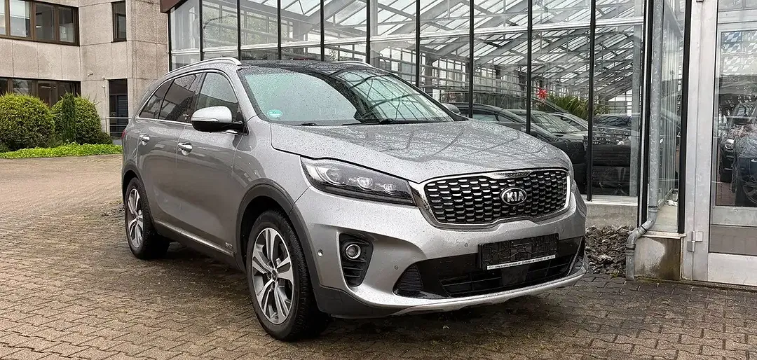 Kia Sorento 4WD Platinum Edition