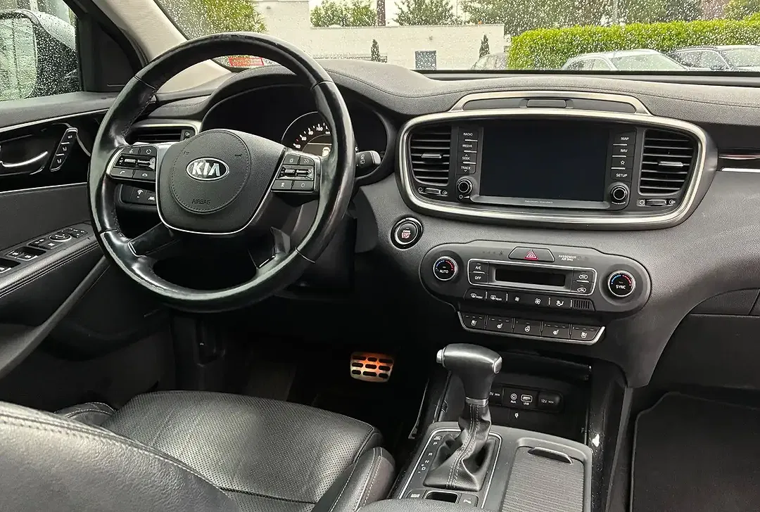 Kia Sorento - Thumbnail 13