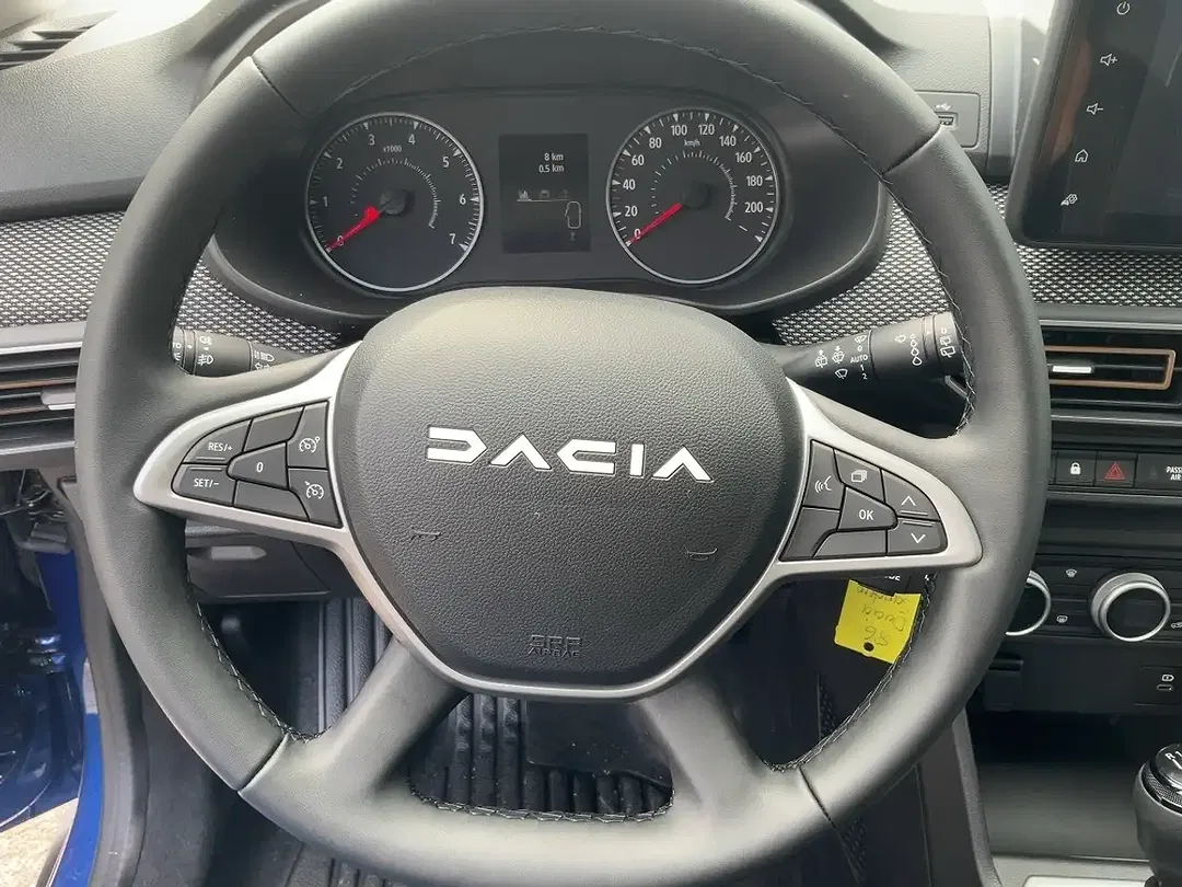 Dacia Sandero - Thumbnail 10