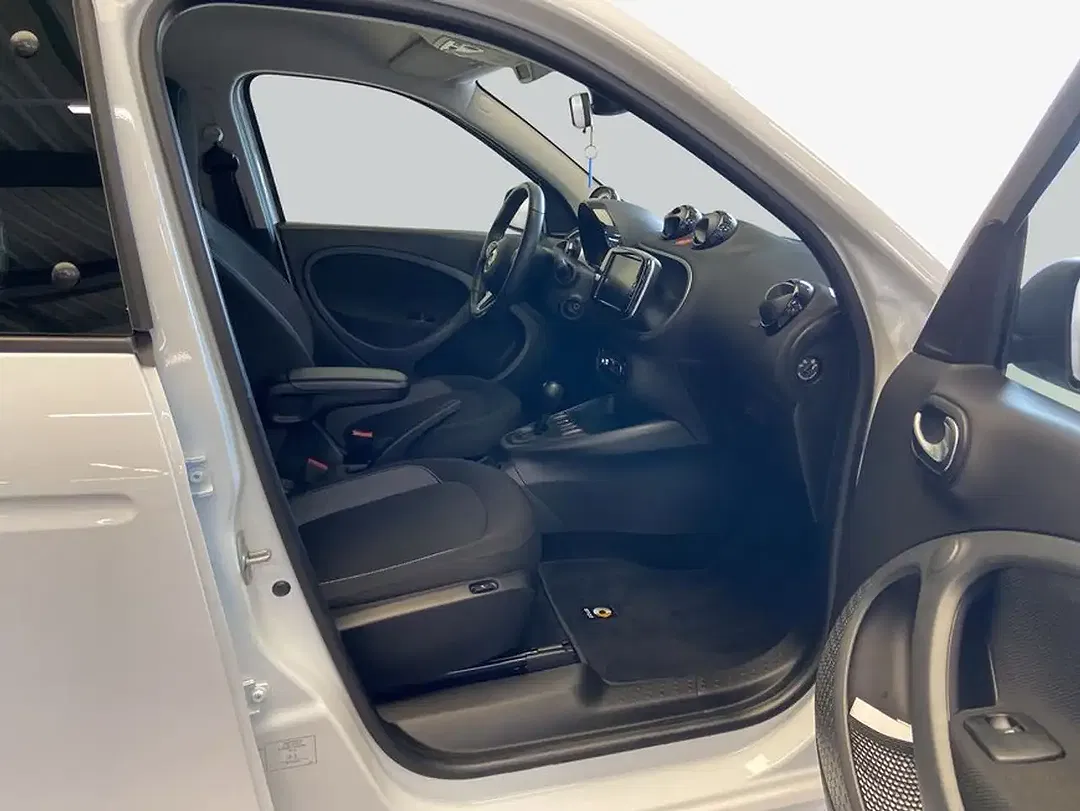 smart forFour - Thumbnail 13