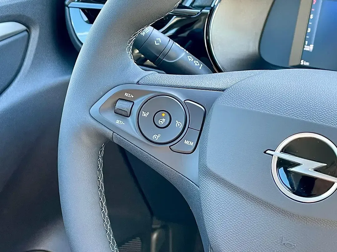 Opel Corsa - Thumbnail 13