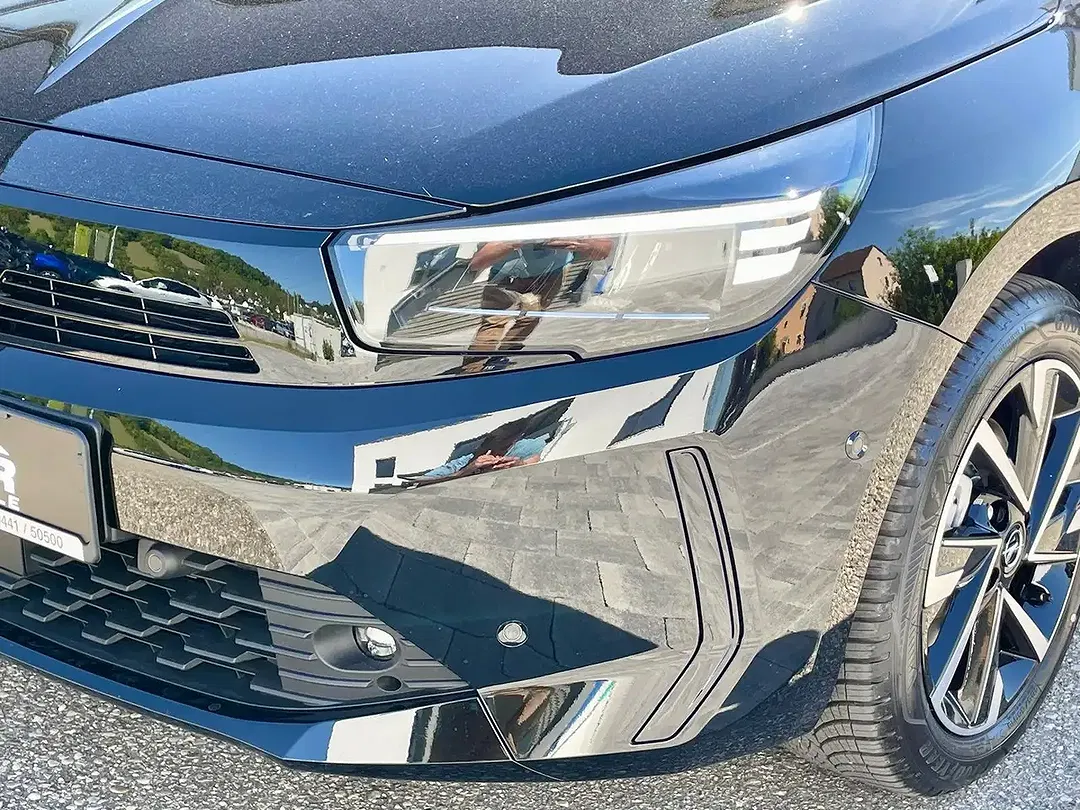 Opel Corsa - Thumbnail 4