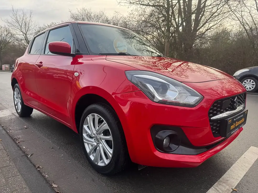 Suzuki Swift - Thumbnail 3