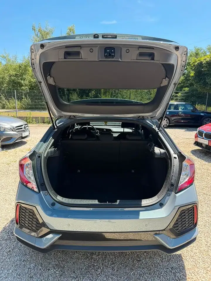Honda Civic - Thumbnail 13
