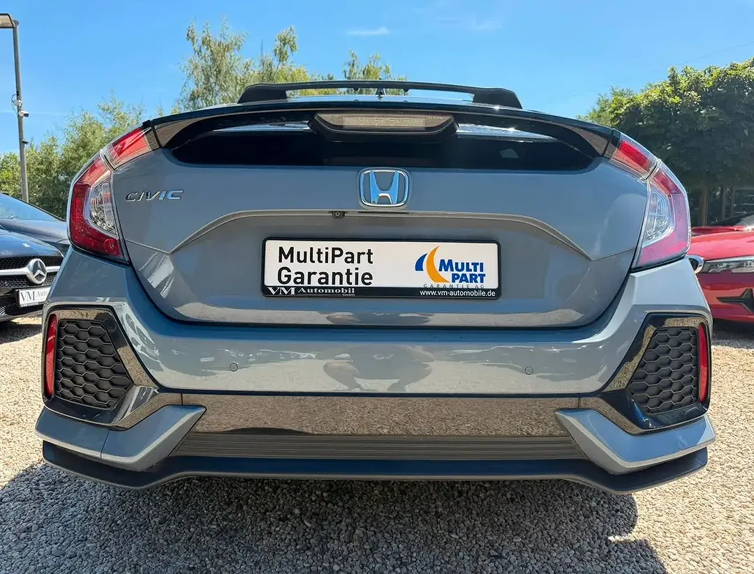 Honda Civic - Thumbnail 5