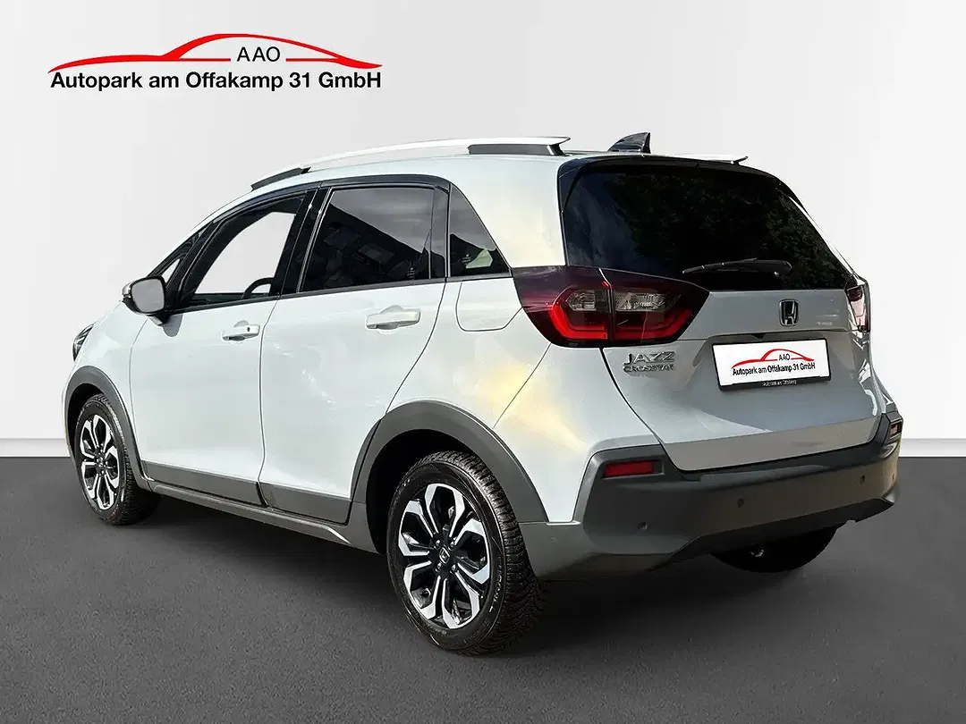 Honda Jazz - Thumbnail 4