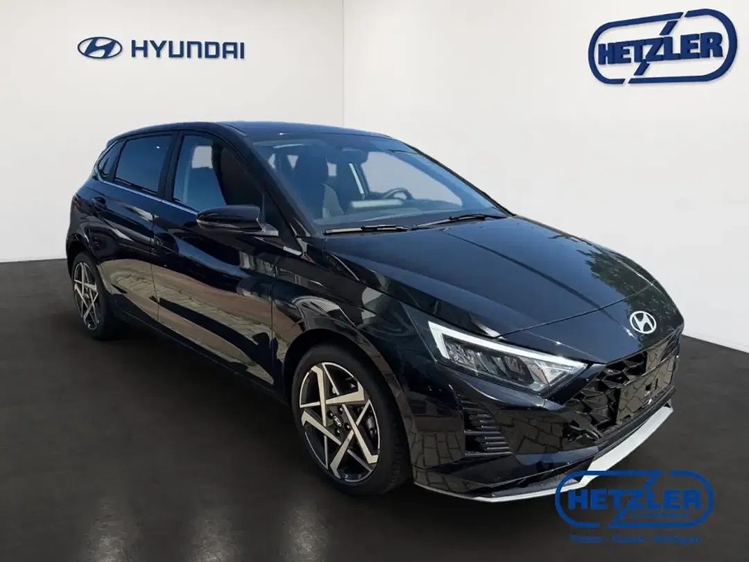 Hyundai i20 - Thumbnail 2
