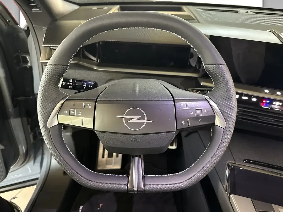 Opel Grandland - Thumbnail 9