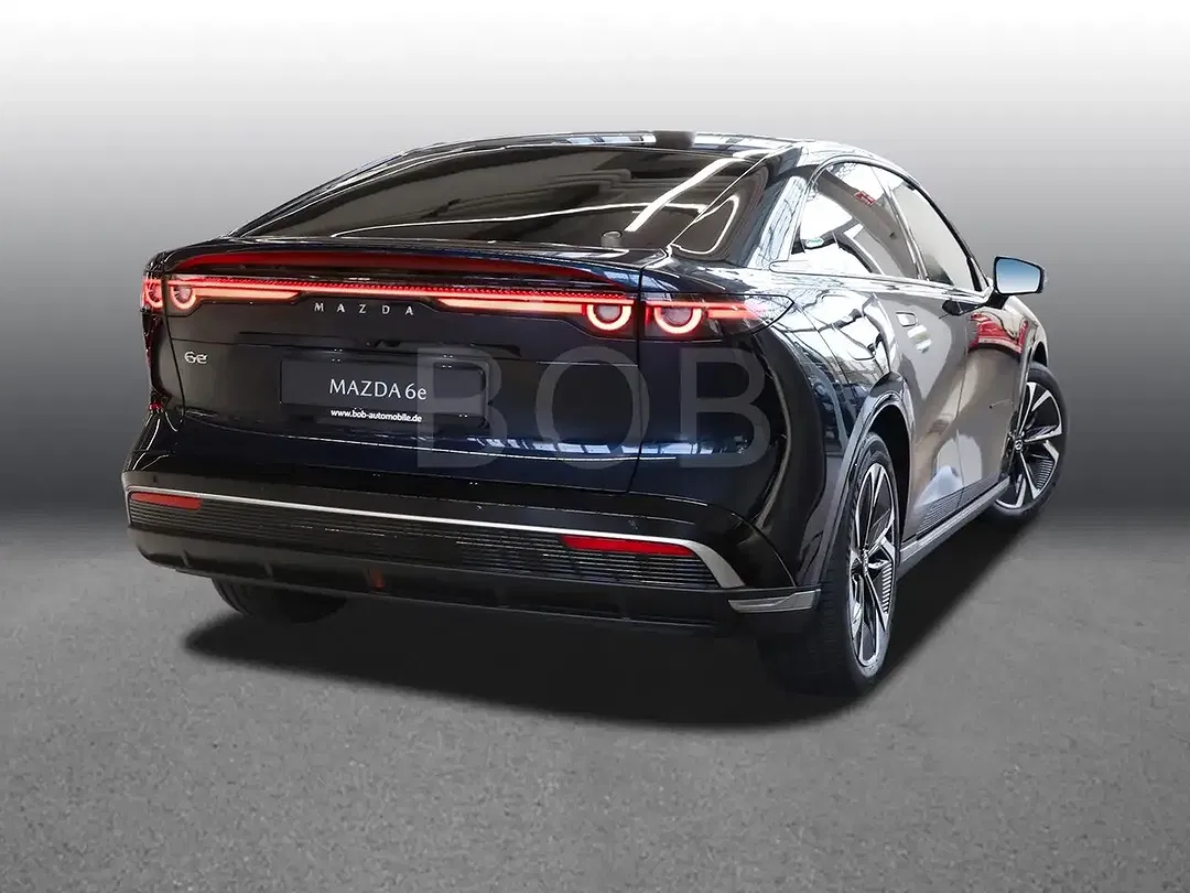 Mazda 6e - Thumbnail 4