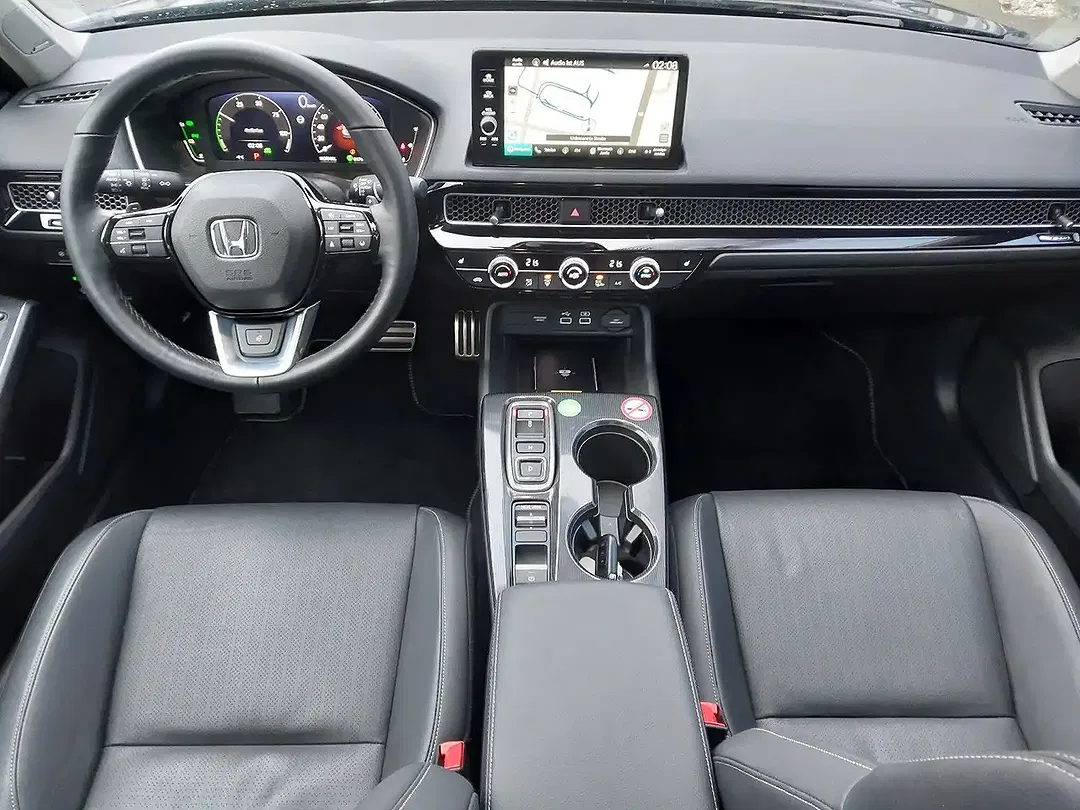 Honda Civic - Thumbnail 14