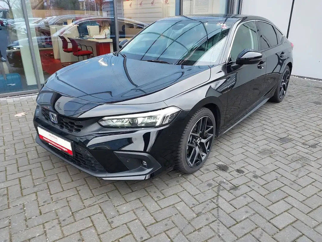 Honda Civic - Thumbnail 2