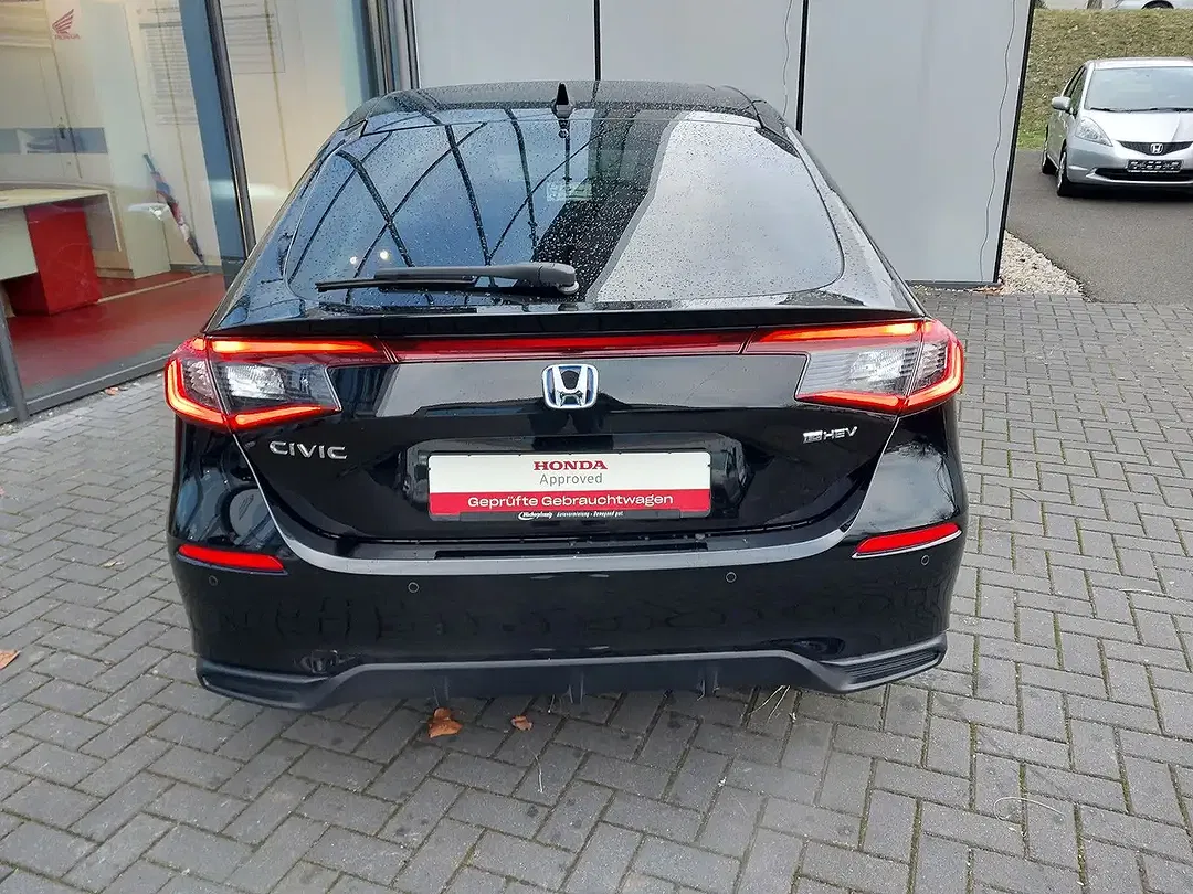 Honda Civic - Thumbnail 7