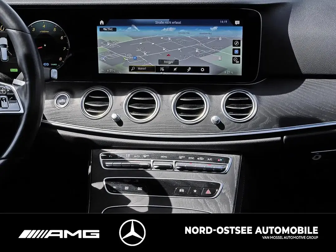 Mercedes-Benz E 200 - Thumbnail 10