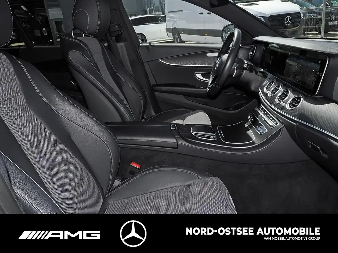 Mercedes-Benz E 200 - Thumbnail 11