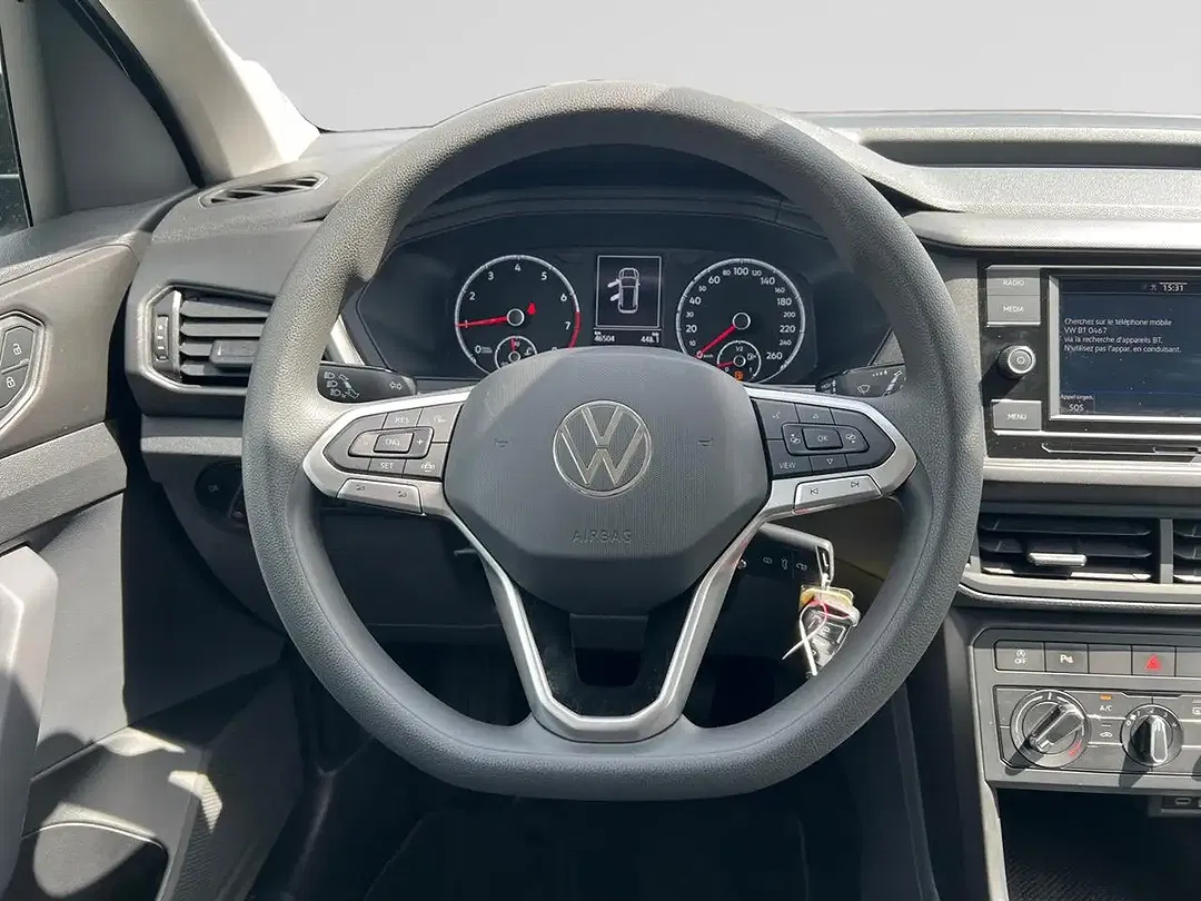 Volkswagen T-Cross - Thumbnail 6