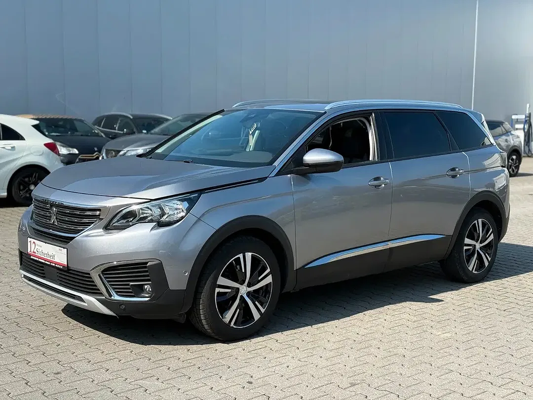 Peugeot 5008 - Thumbnail 7
