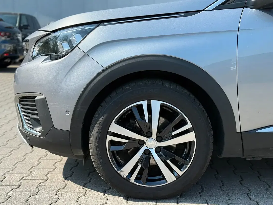 Peugeot 5008 - Thumbnail 8
