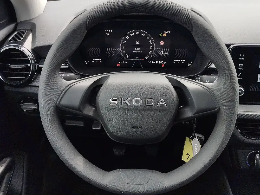 Skoda Fabia - Thumbnail 10