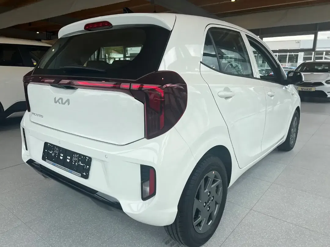 Kia Picanto - Thumbnail 4