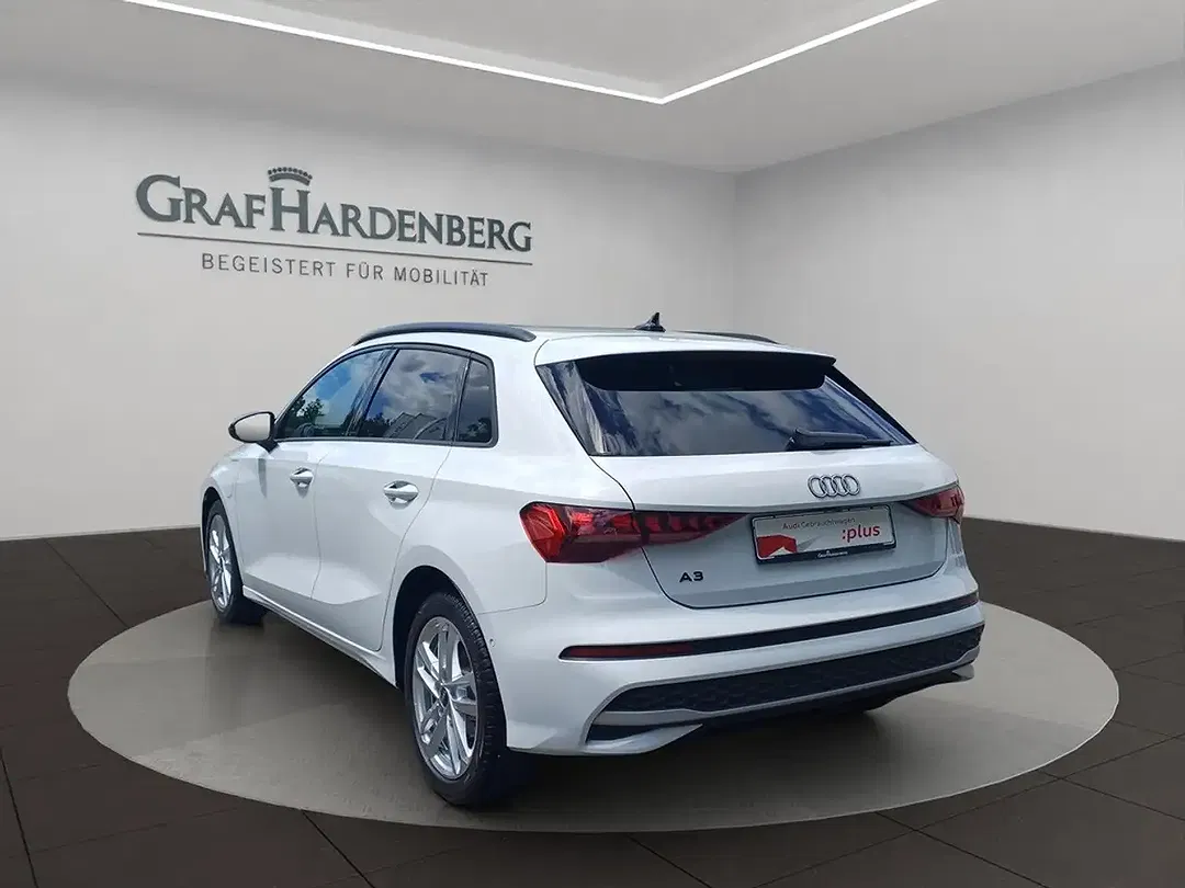 Audi A3 - Thumbnail 3