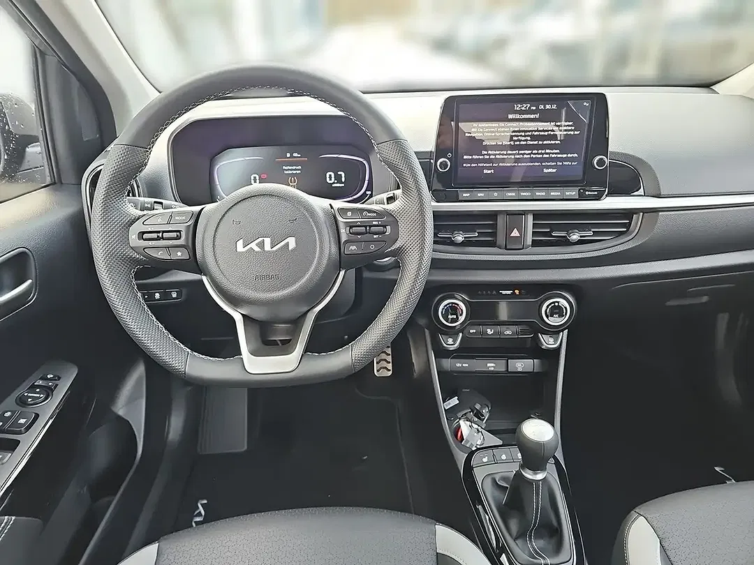 Kia Picanto - Thumbnail 10