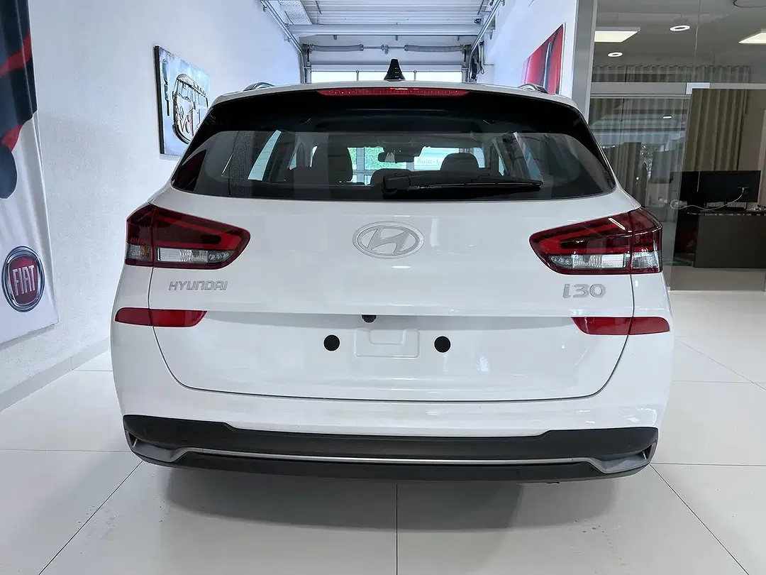 Hyundai i30 - Thumbnail 5