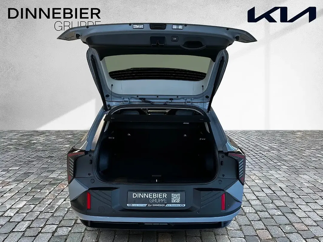 Kia EV4 - Thumbnail 7