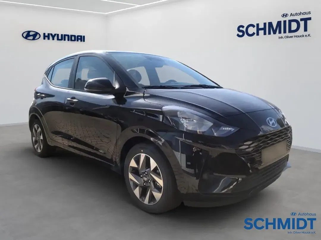 Hyundai i10 - Thumbnail 2