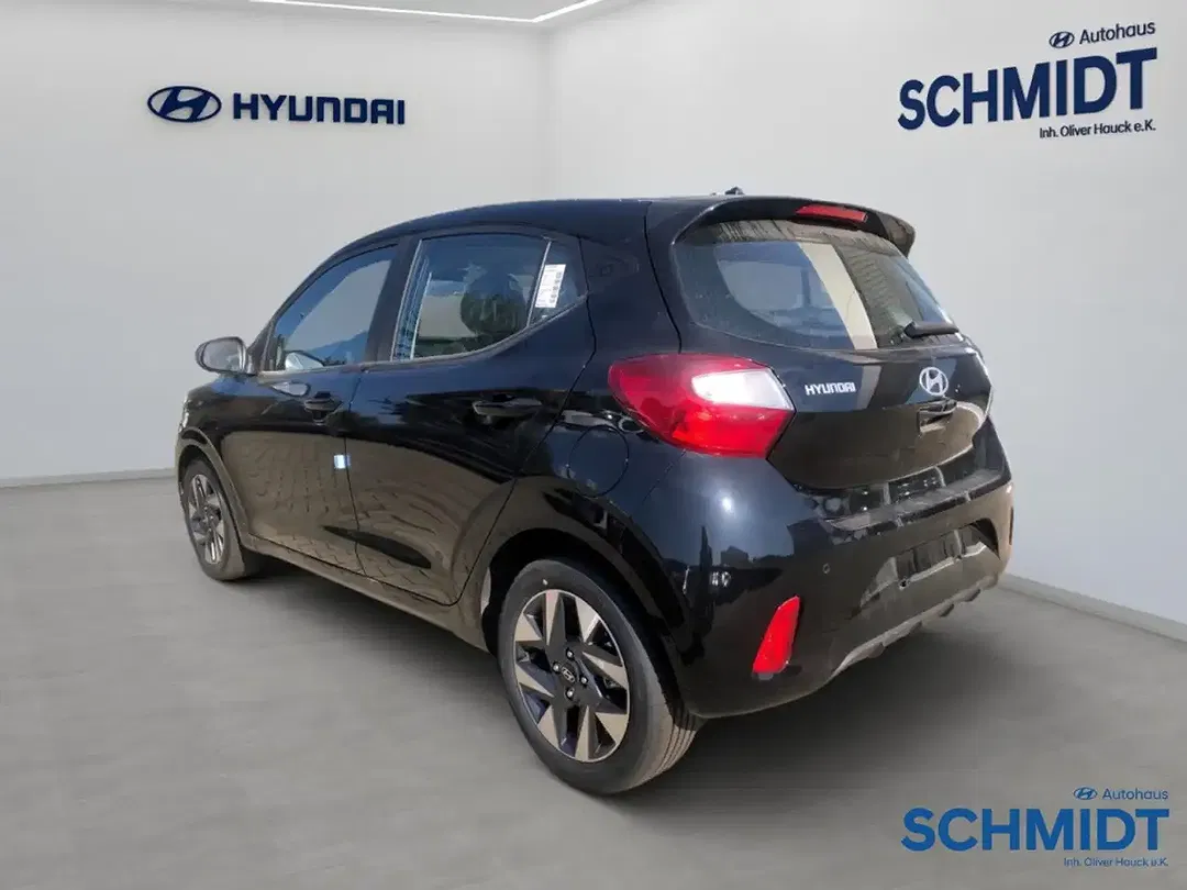 Hyundai i10 - Thumbnail 4