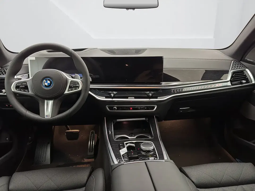BMW X5 - Thumbnail 5