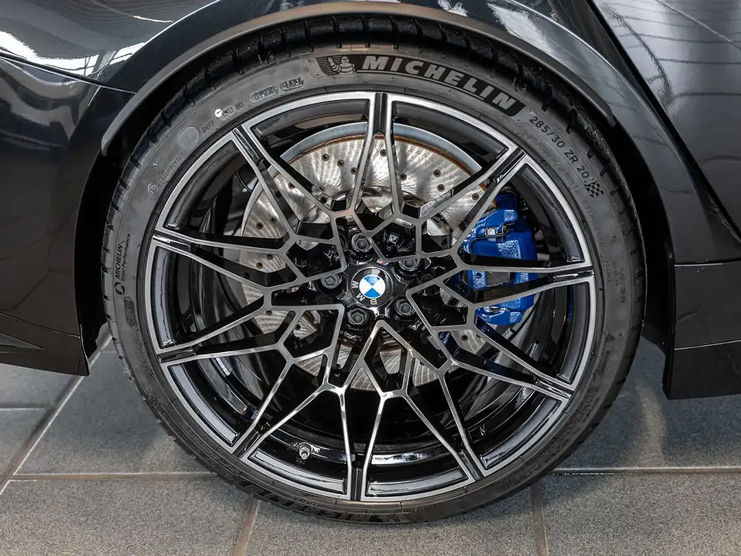 BMW M3 - Thumbnail 10