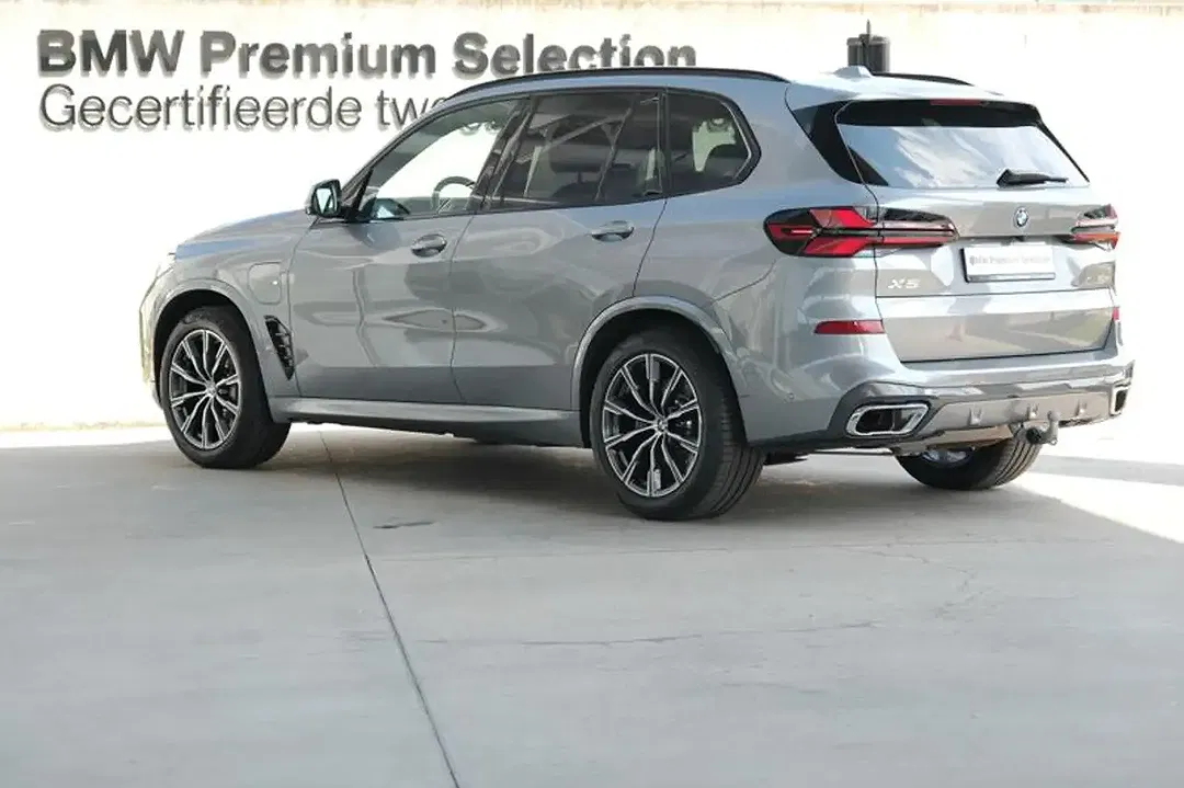 BMW X5 - Thumbnail 5