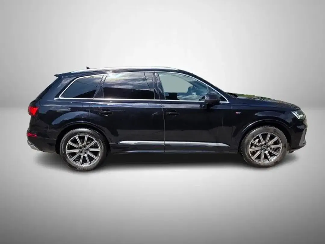 Audi Q7 - Thumbnail 4