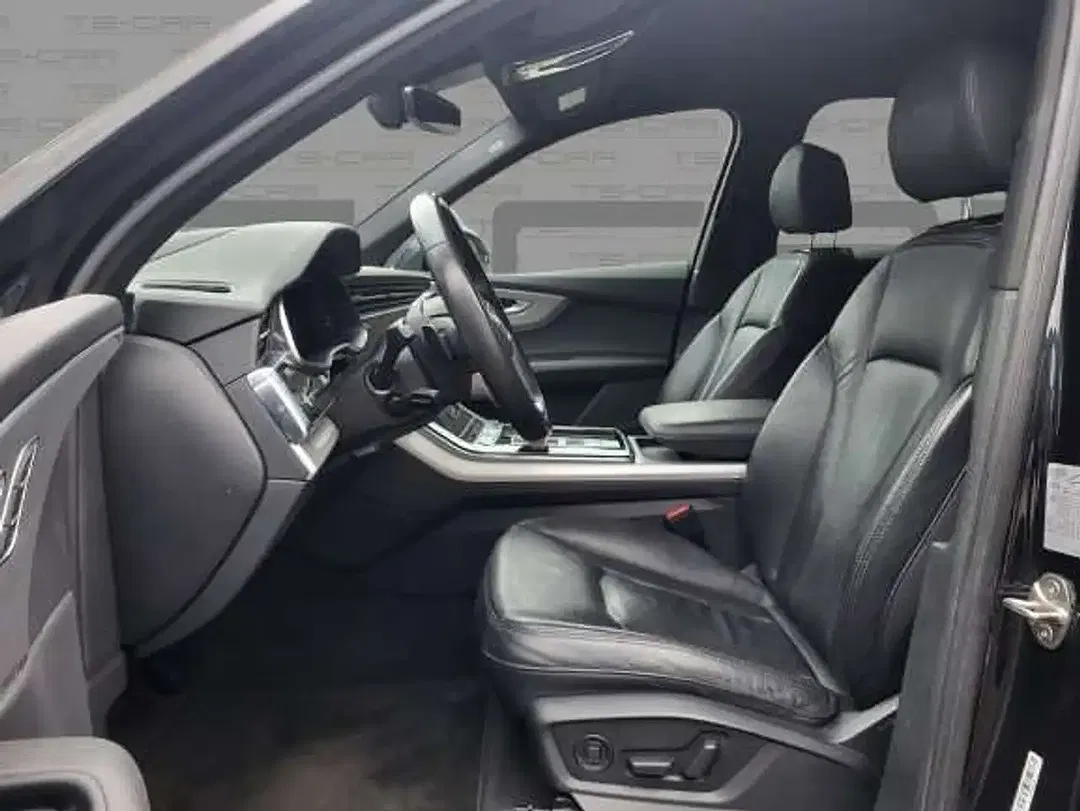 Audi Q7 - Thumbnail 8