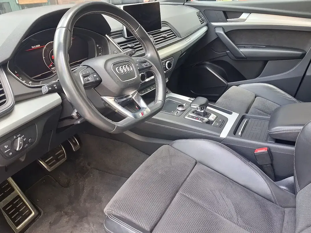 Audi SQ5 - Thumbnail 11