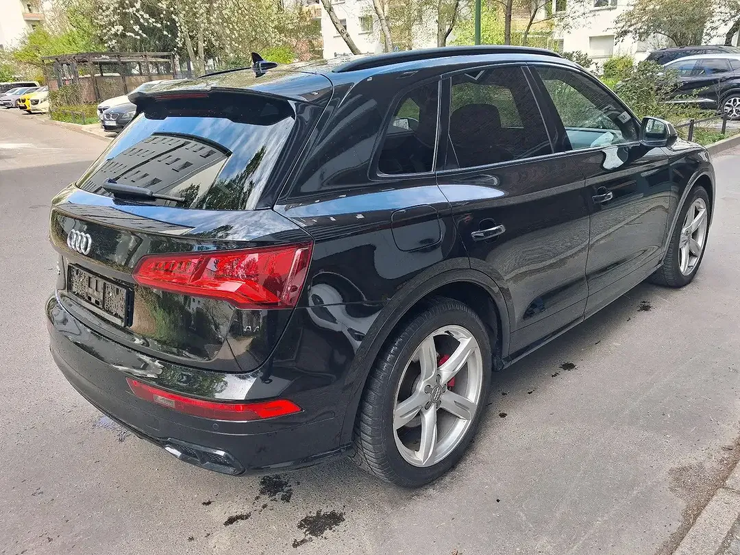 Audi SQ5 - Thumbnail 7