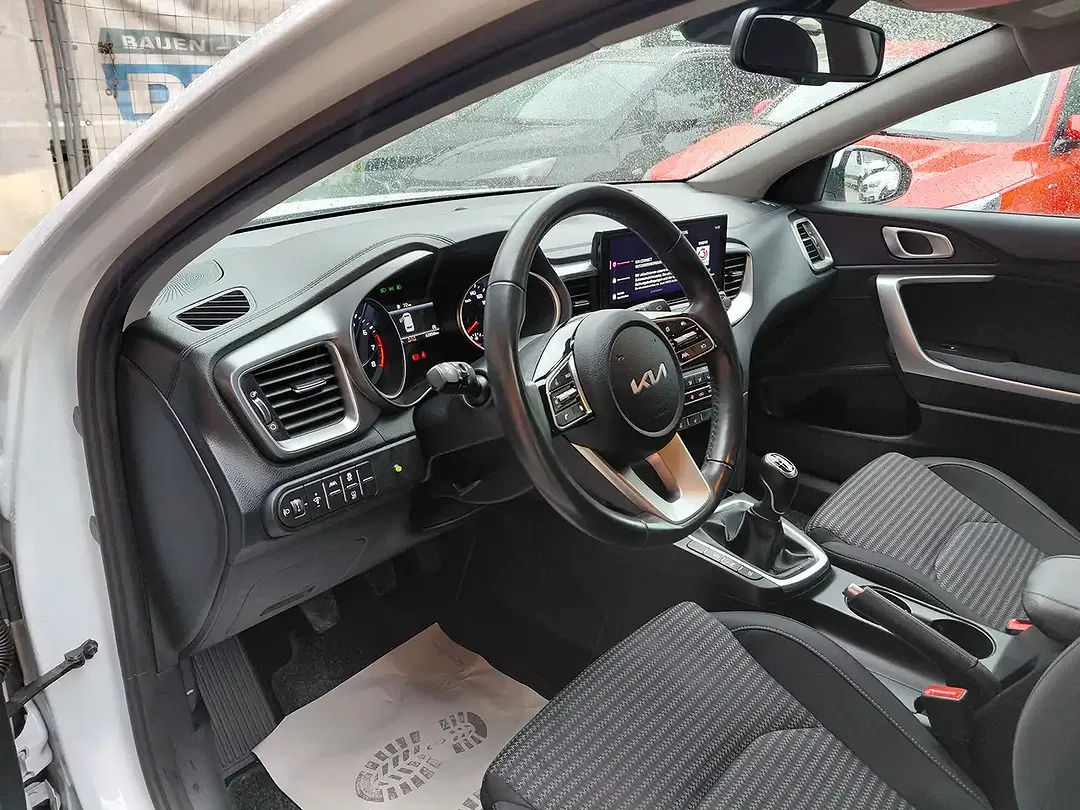 Kia Ceed SW / cee'd SW - Thumbnail 10