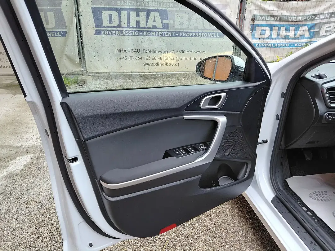 Kia Ceed SW / cee'd SW - Thumbnail 11