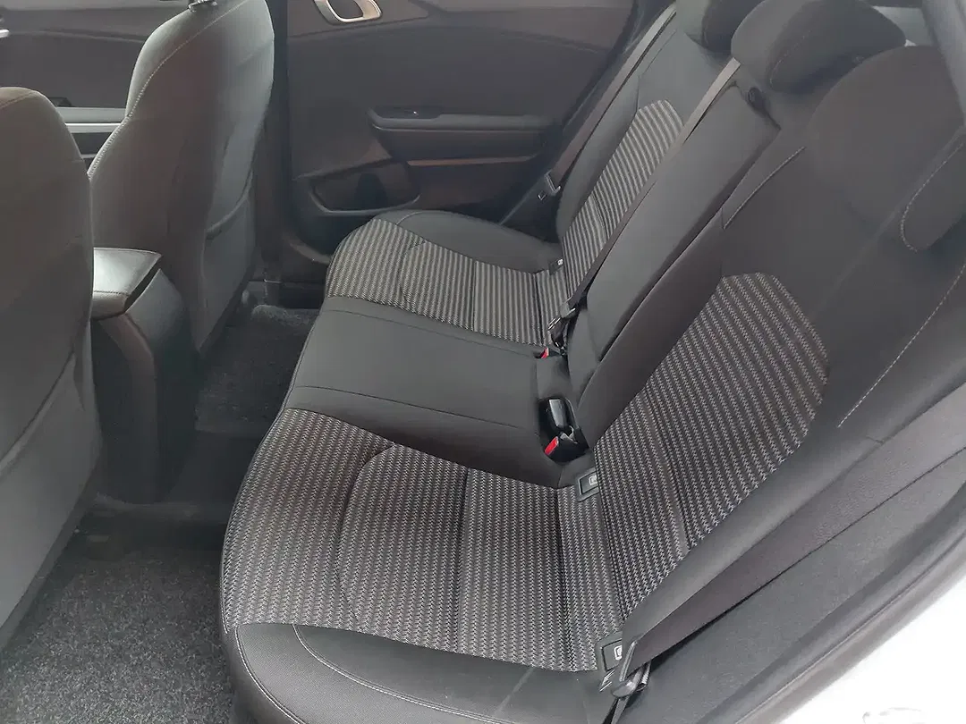 Kia Ceed SW / cee'd SW - Thumbnail 12