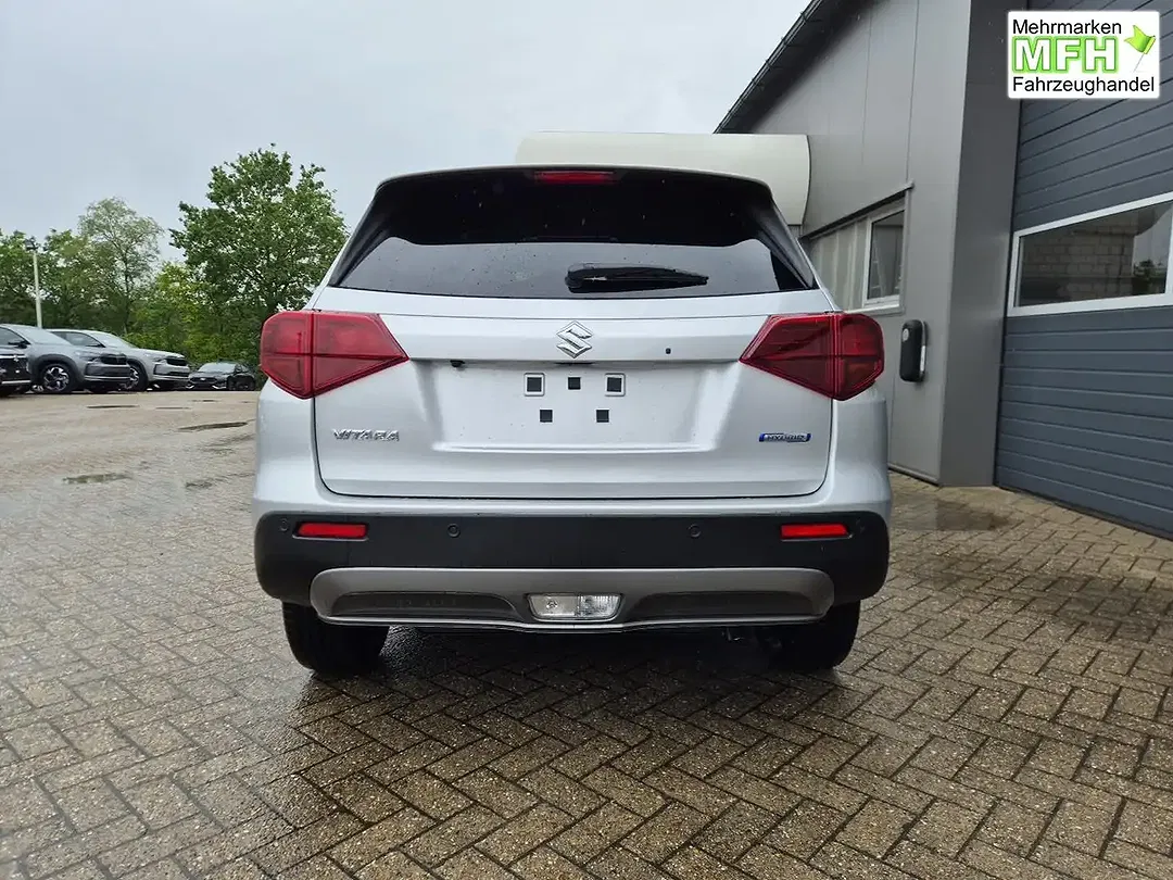 Suzuki Vitara - Thumbnail 4