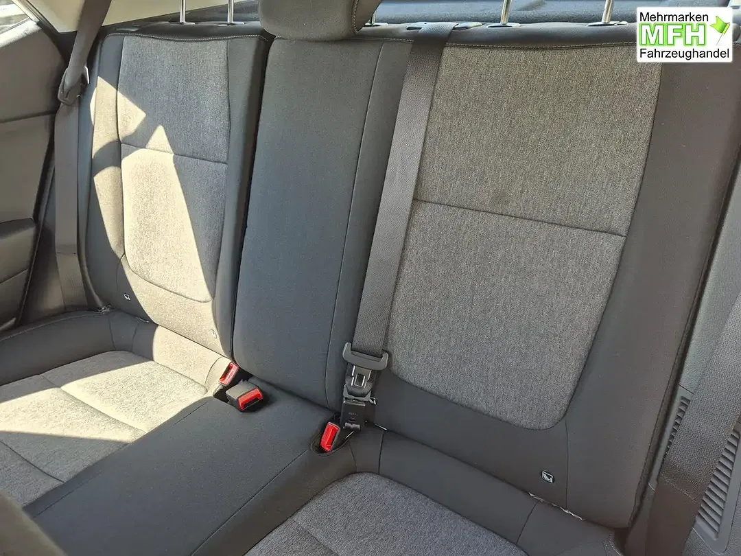 Kia Stonic - Thumbnail 12