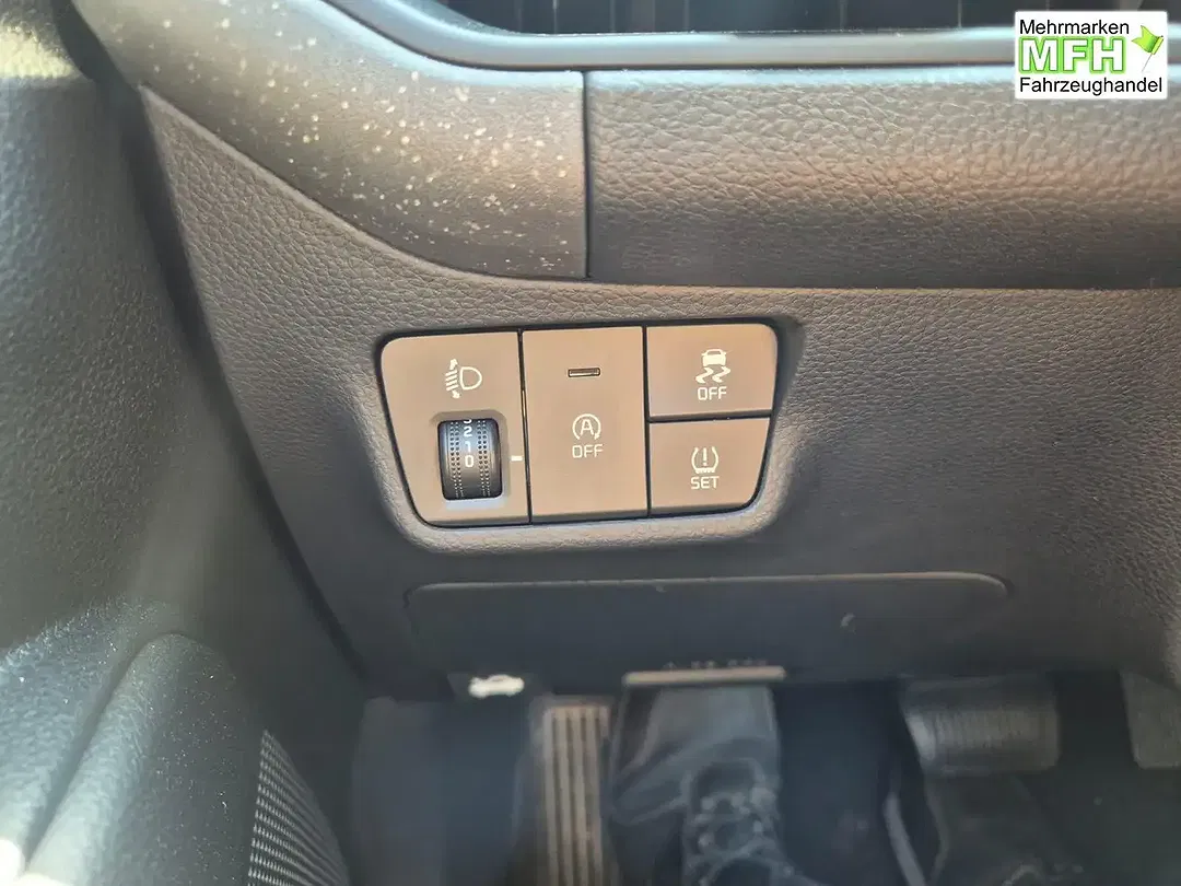 Kia Stonic - Thumbnail 14