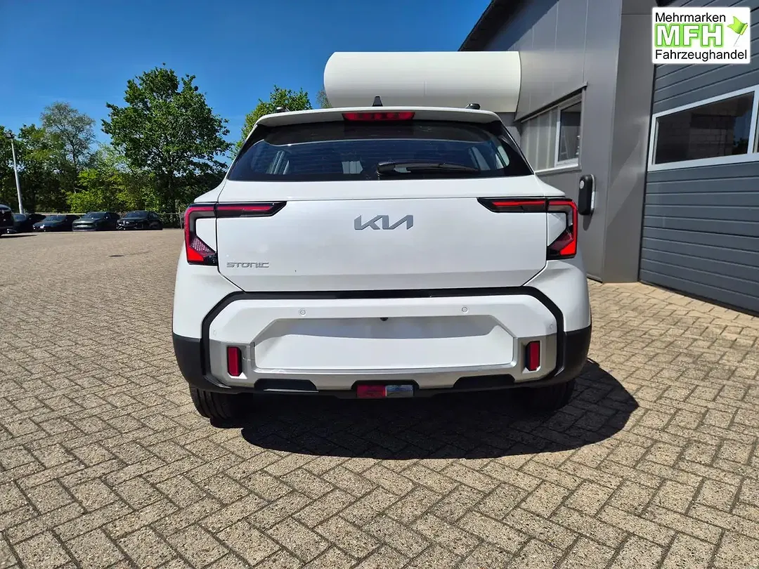 Kia Stonic - Thumbnail 4