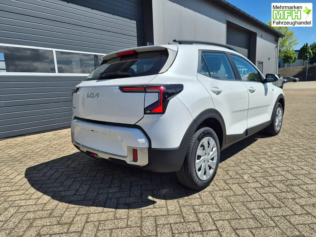 Kia Stonic - Thumbnail 5