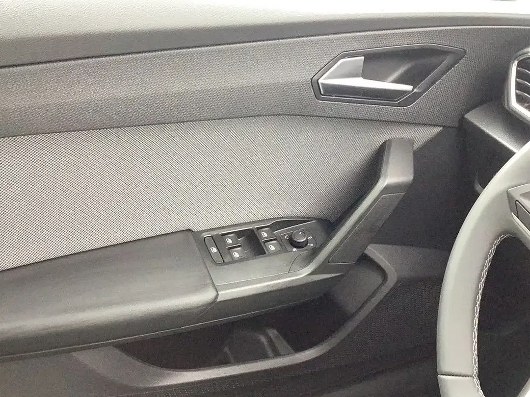 SEAT Leon - Thumbnail 13
