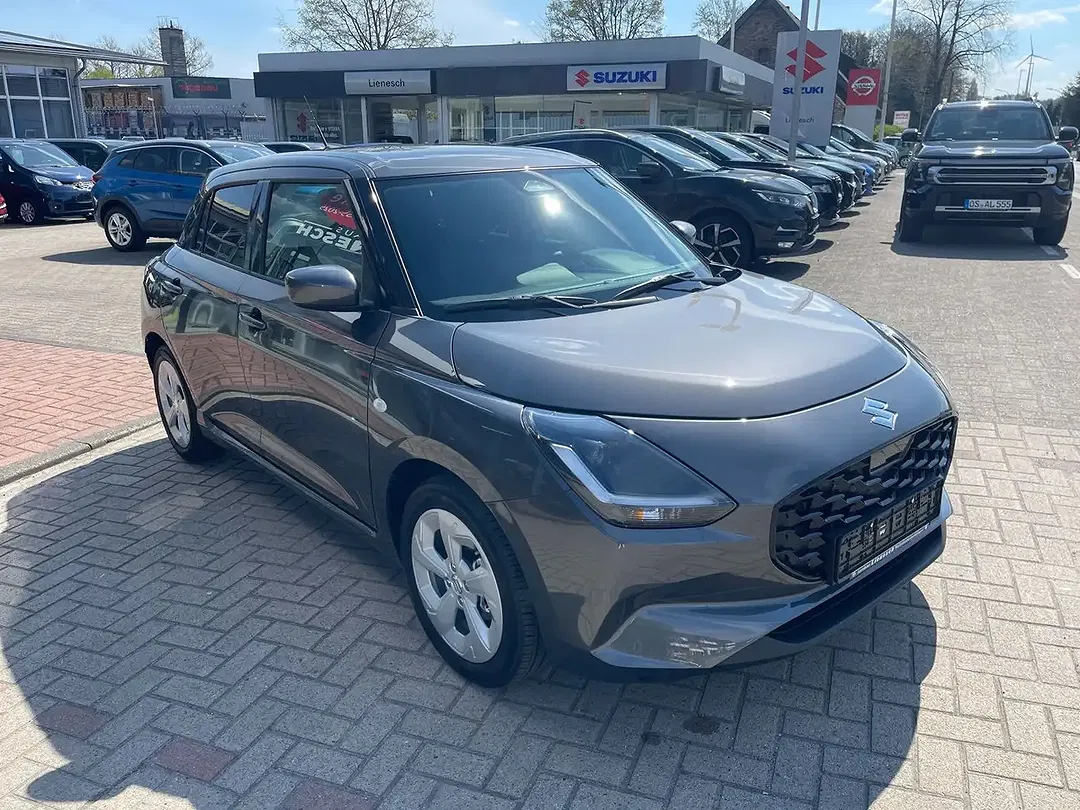 Suzuki Swift - Thumbnail 4